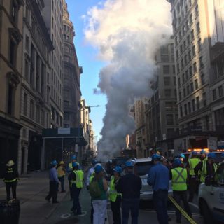 纽约蒸汽管道爆裂